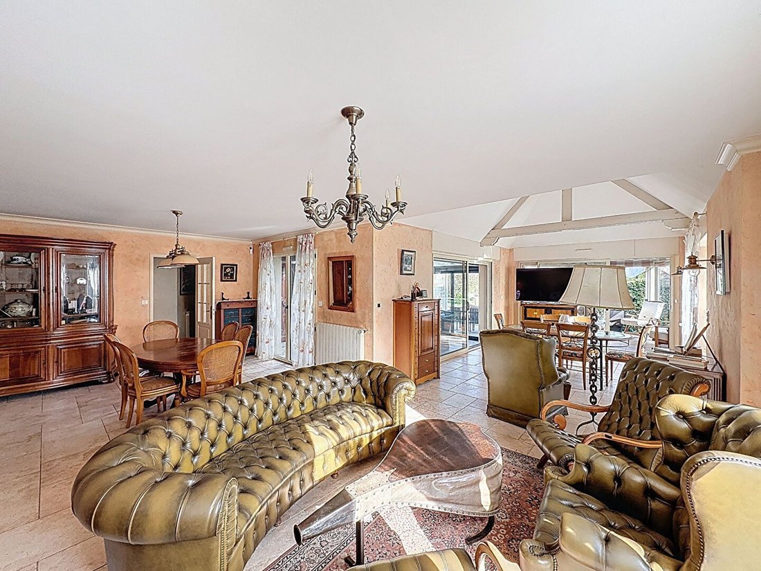 House in Gare-La Saudrais-La Vicomte, Dinard, France 2 - 17486346