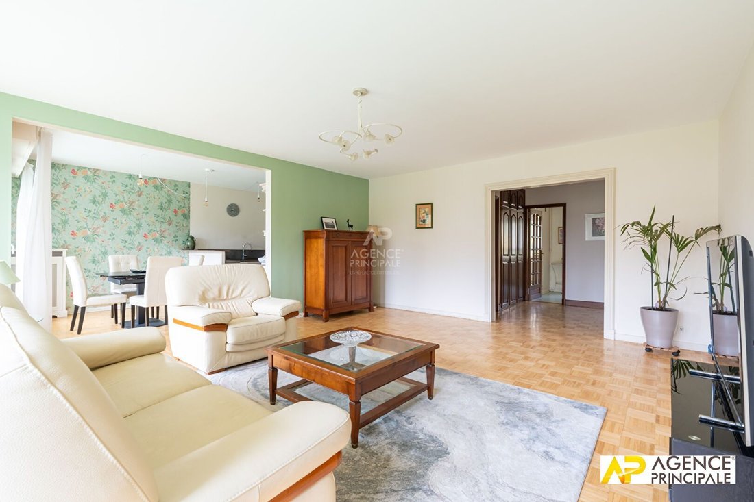 Apartment in Napoleon, Maisons-Laffitte, France 2 - 17557802