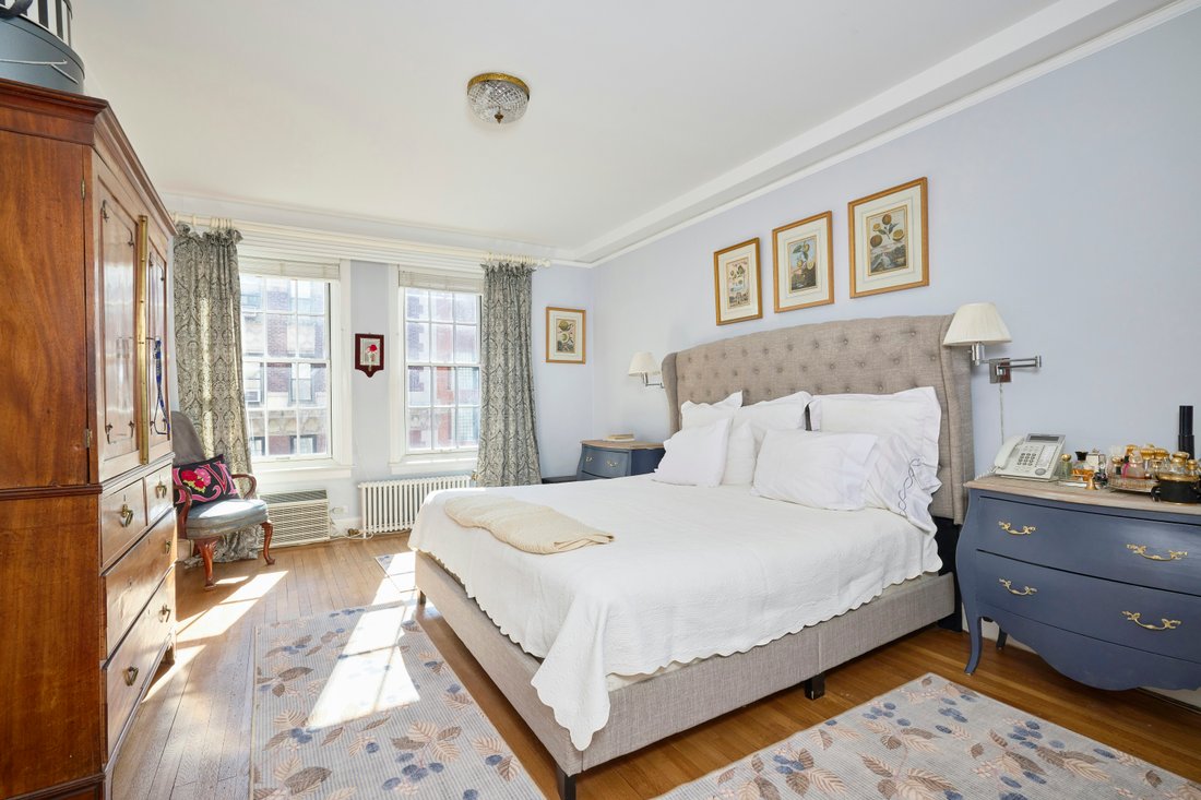Co Op in New York, New York, United States 5 - 17410779