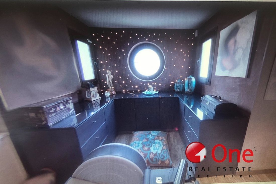 Apartment in 2nd District of Piraeus, Piraeus, Greece 5 - 17930468