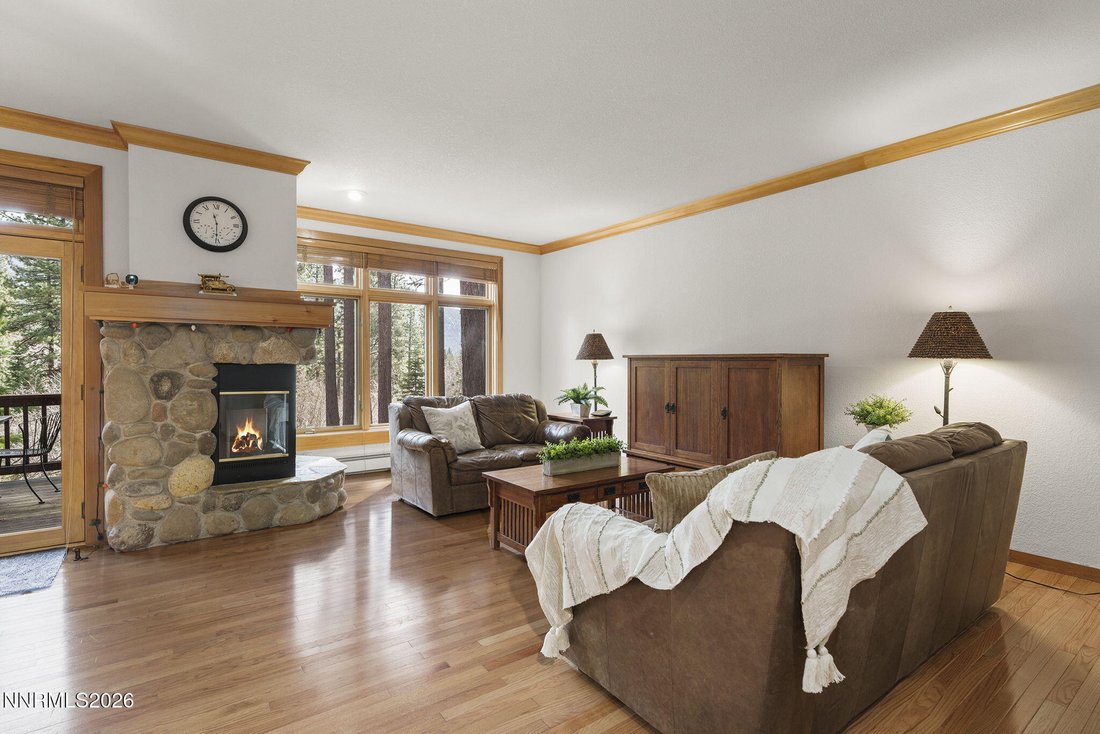 Condo in Incline Village, Nevada, United States 3 - 17932590