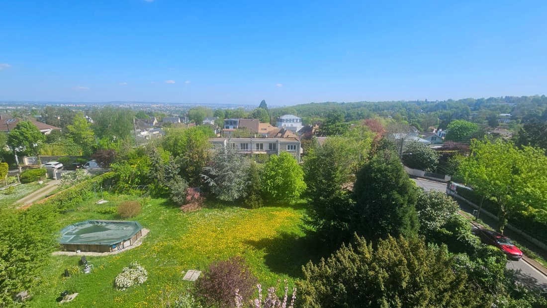 Land in Centre Ville - Jonchère, Bougival, France 1 - 16099734