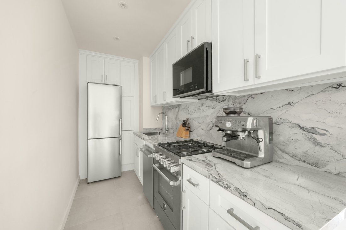Co Op in New York, New York, United States 5 - 16905123