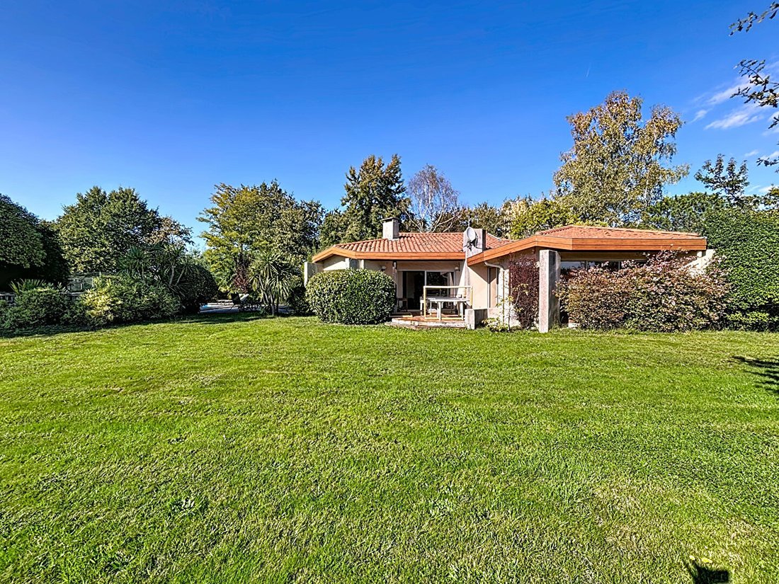 Villa in Biscarrosse, Nouvelle-Aquitaine, France 4 - 17935288