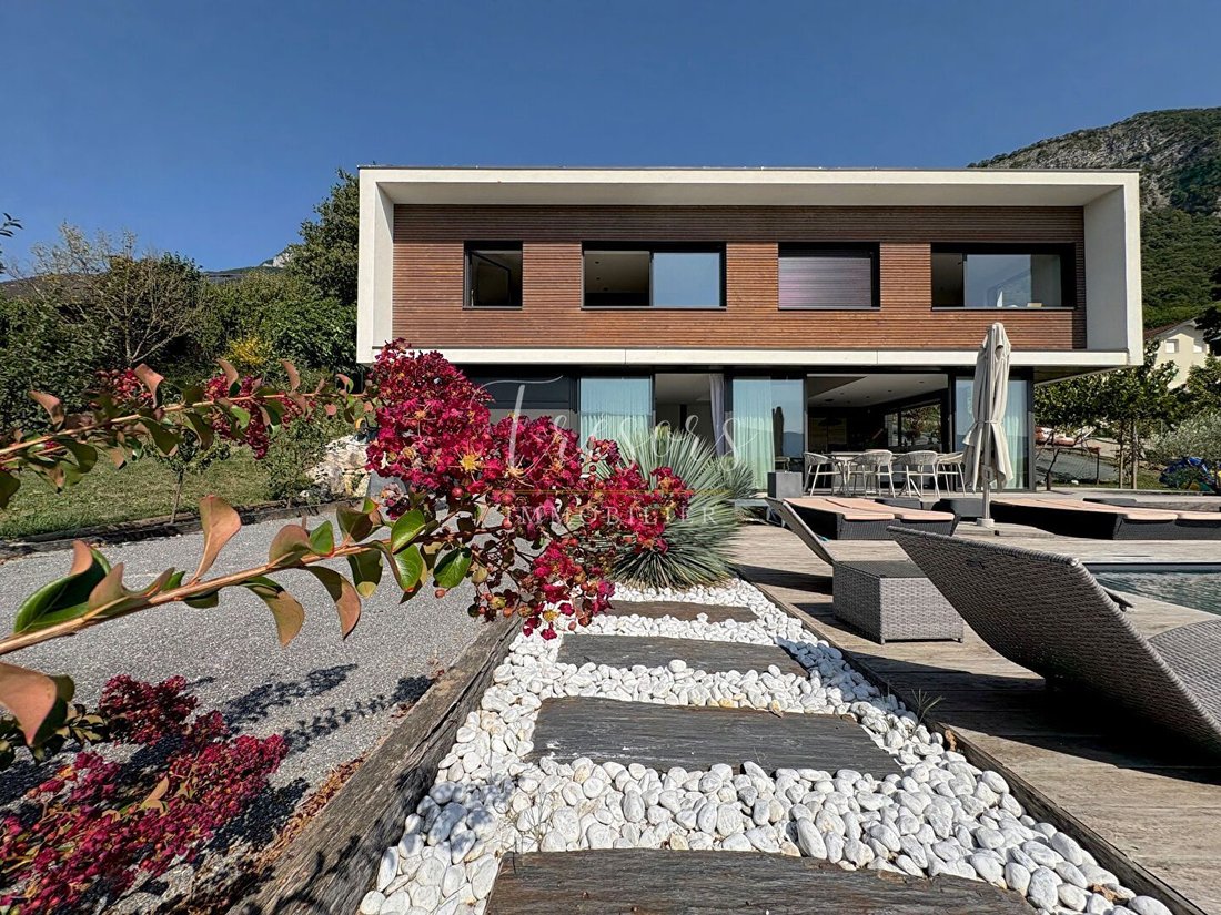 Villa in Mery, Auvergne-Rhône-Alpes, France 5 - 16125762