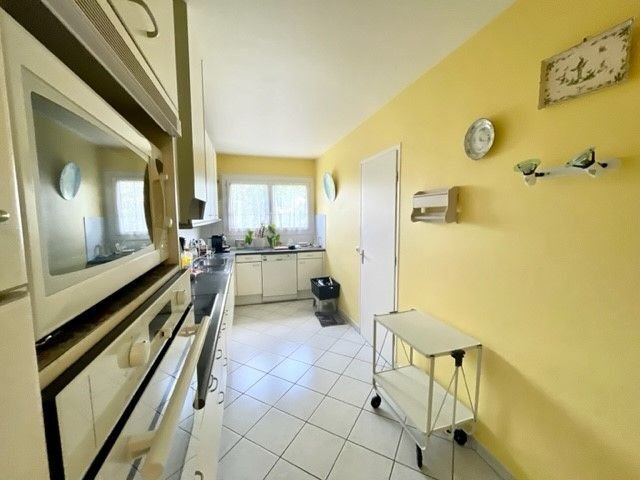Apartment in Marly-le-Roi, Ile-de-France, France 4 - 16099350