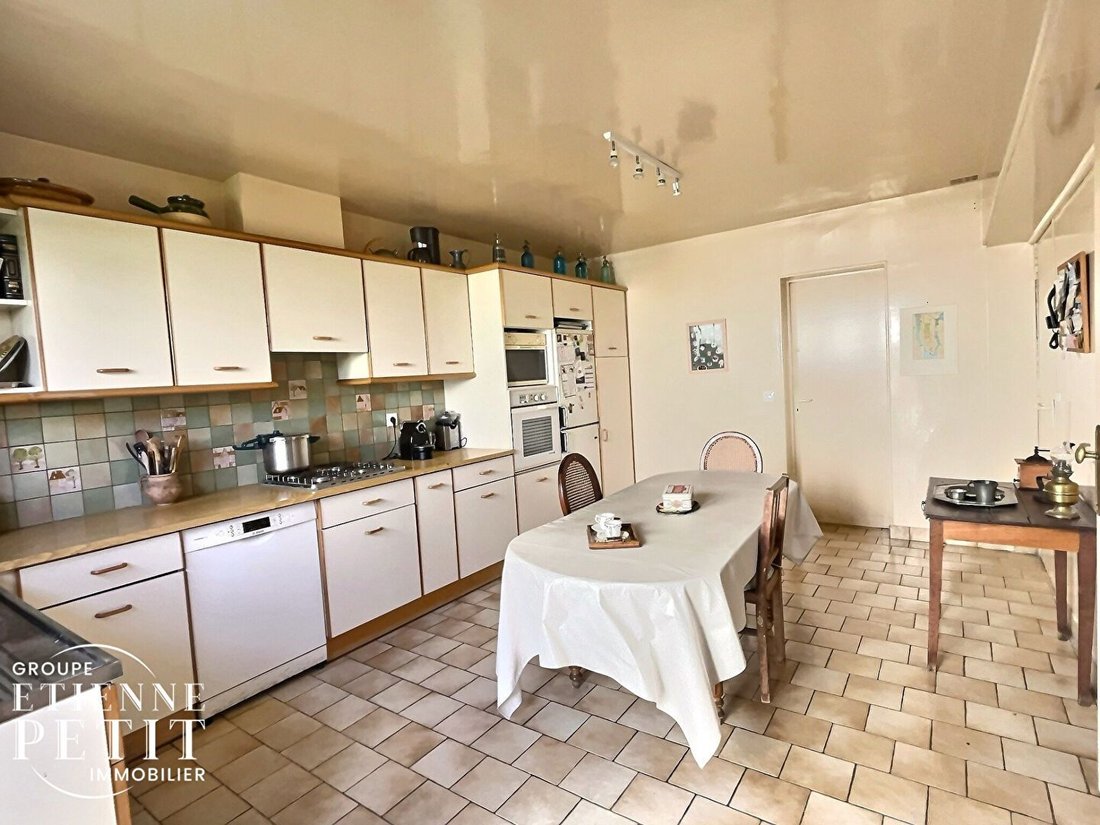 House in Forêt, Saint-Germain-en-Laye, France 4 - 17285015