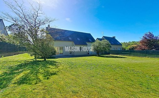 House in Ploubalay, Beaussais-sur-Mer, France 1