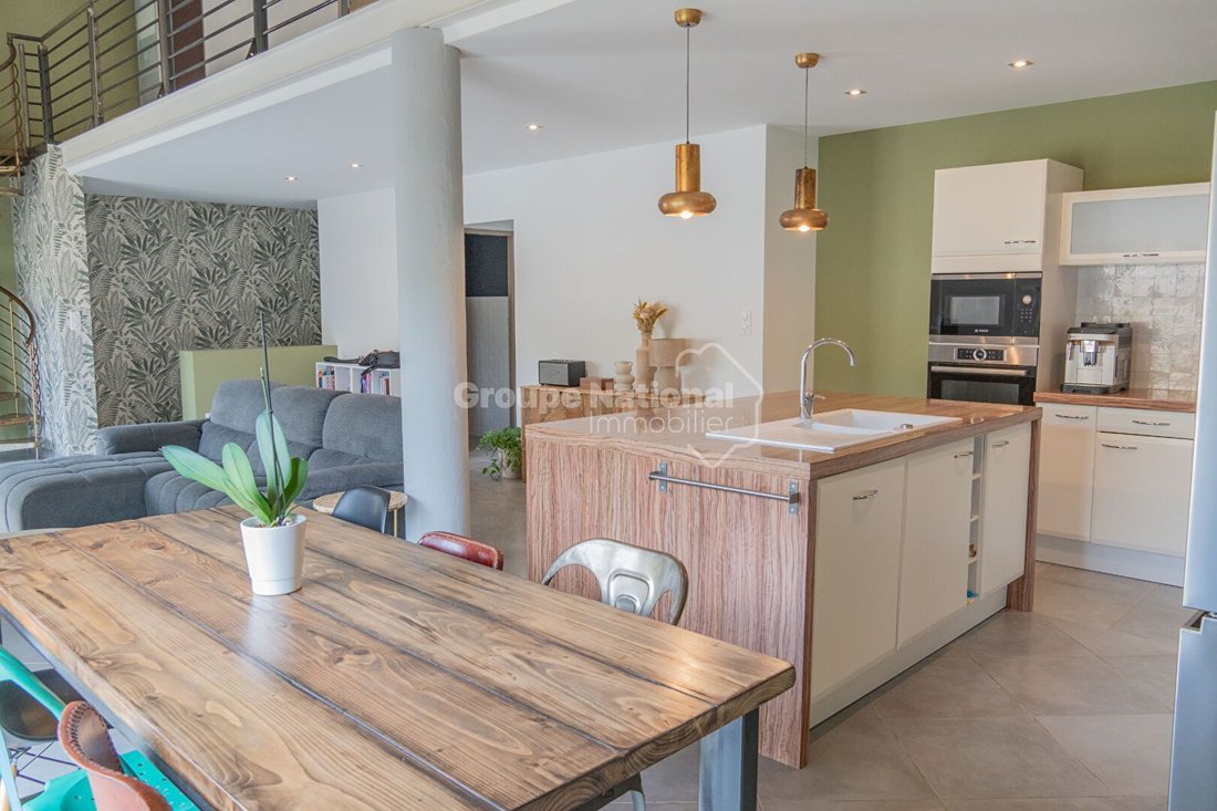 House in Centre Ville, Aigues-Mortes, France 2 - 16479606