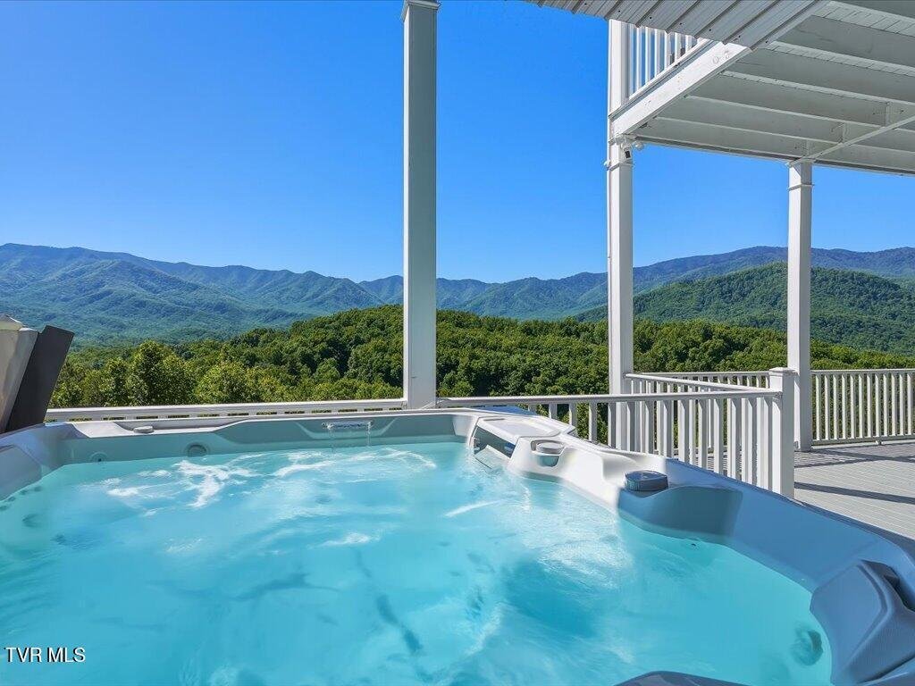House in Cosby, Tennessee, United States 3 - 17932491