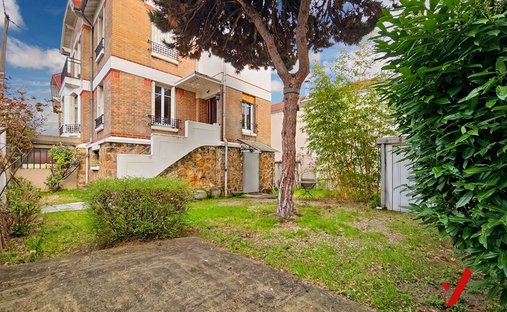 House in Plateau-Grèves-Europe-Gare du Stade-Fossés Jean, Colombes, France 1