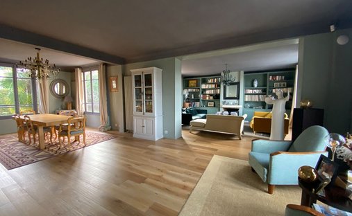 House in Marly-le-Roi, Ile-de-France, France 1