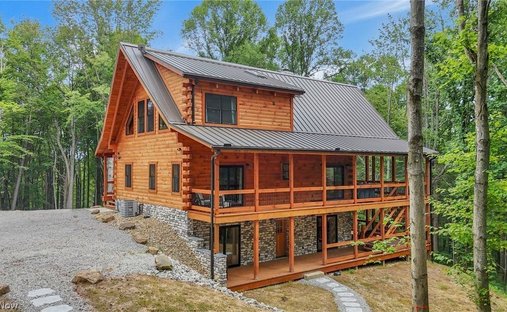 House in Logan, Ohio, United States 1