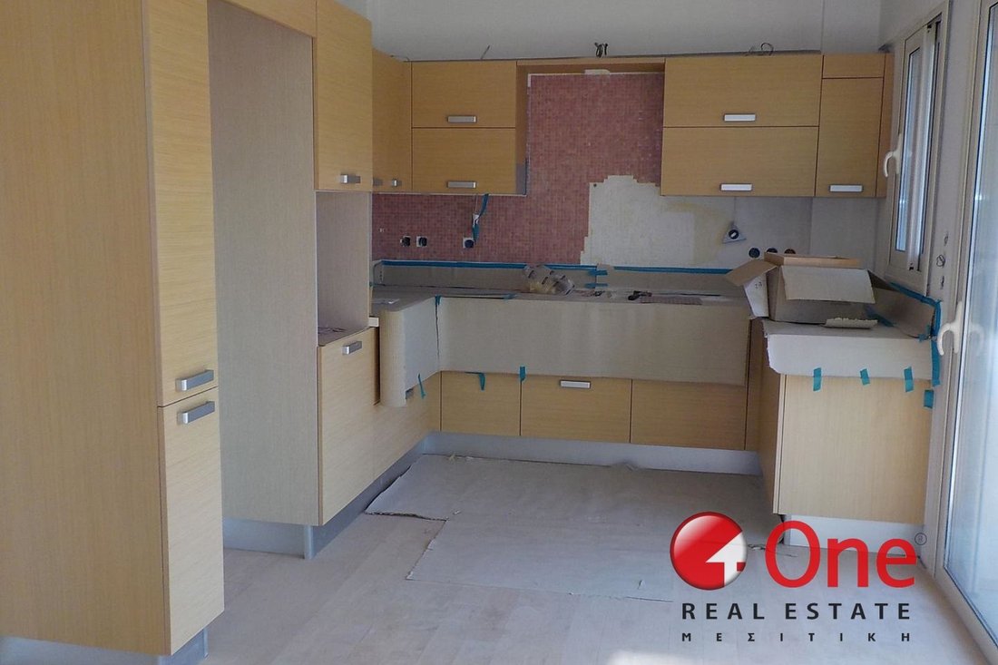 House in Agioi Anargyroi, Attica, Greece 4 - 17930466