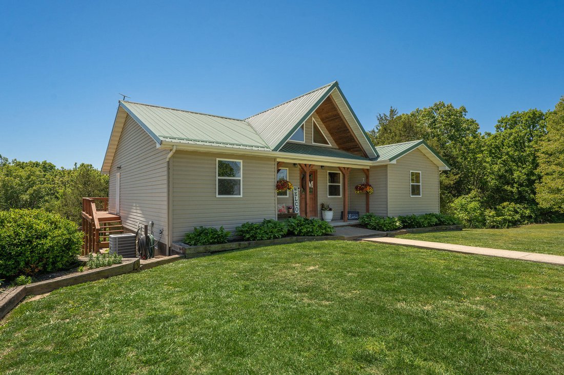 House in Hartville, Missouri, United States 1 - 17935404