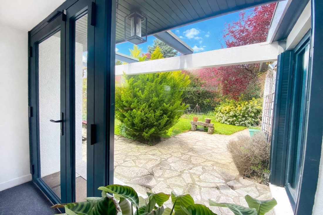 House in Marly-le-Roi, Ile-de-France, France 3 - 17540742