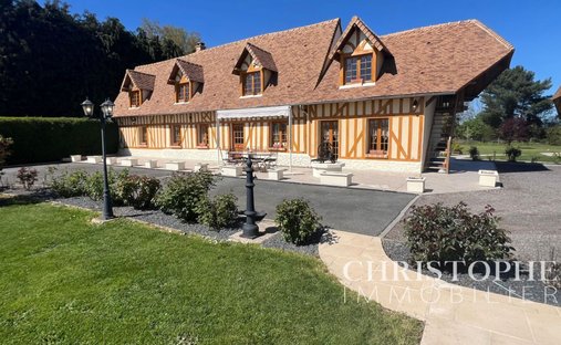 House in Le Neubourg, Normandy, France 1