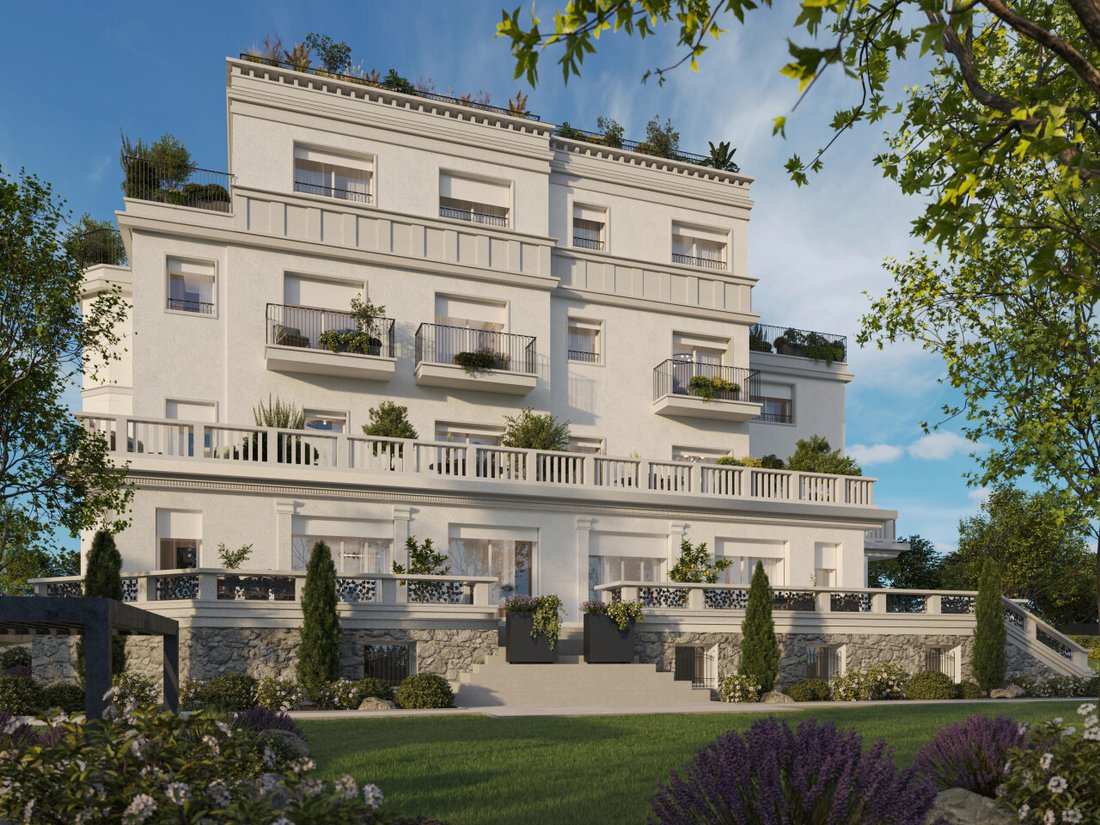 Apartment in Desenzano Centro, Desenzano del Garda, Lombardy 2 - 17931563