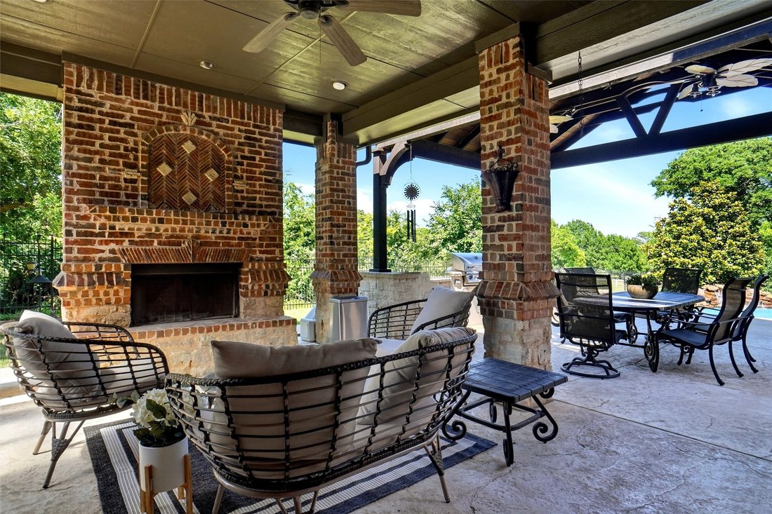 House in Keller, Texas, United States 3 - 17931296