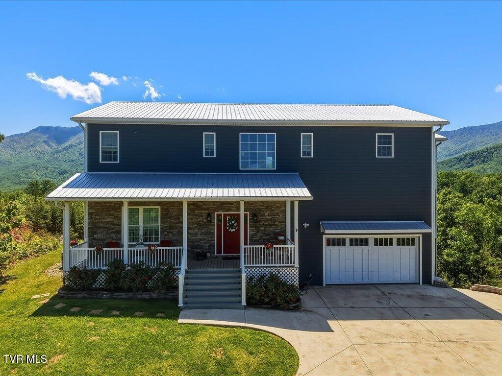 House in Cosby, Tennessee, United States 1 - 17932491