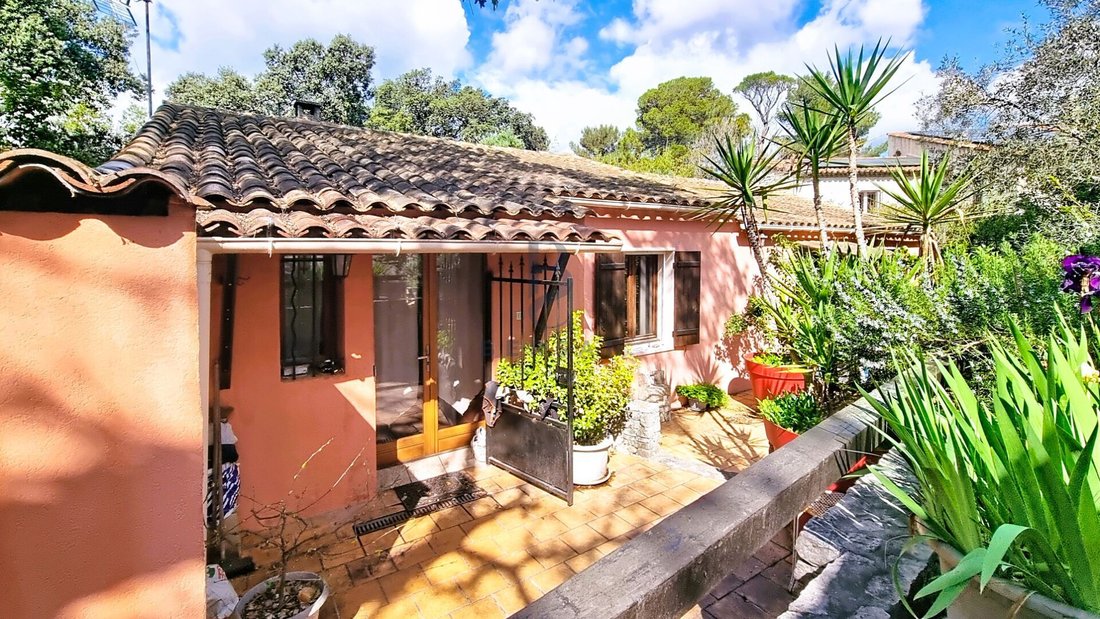 Villa in Fréjus, Provence-Alpes-Côte d'Azur, France 5 - 17400761