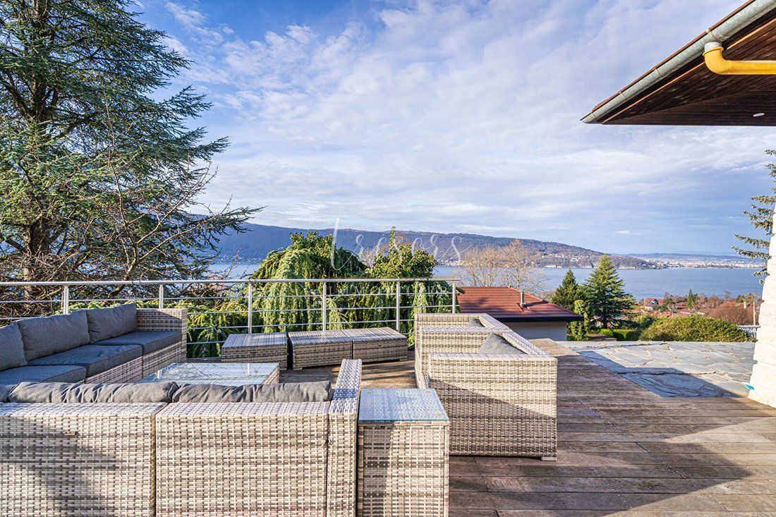 Villa in Veyrier-du-Lac, Auvergne-Rhône-Alpes, France 3 - 16204351
