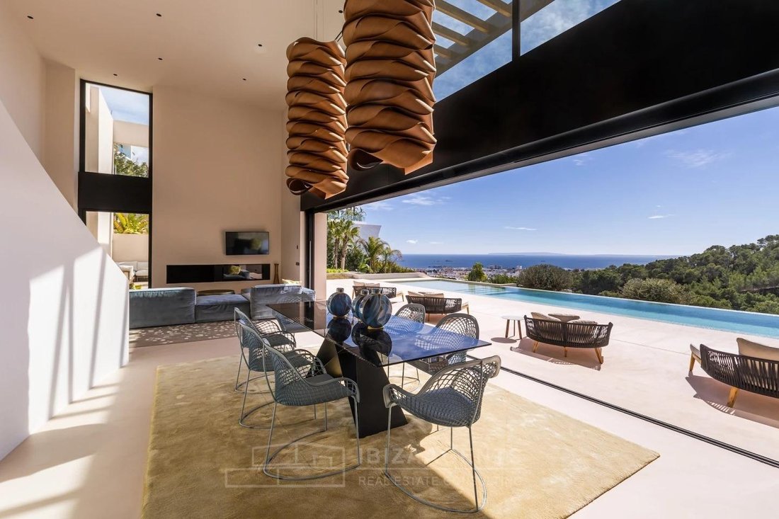 Villa in Ibiza Town, Balearic Islands, Spain 1 - 17941133