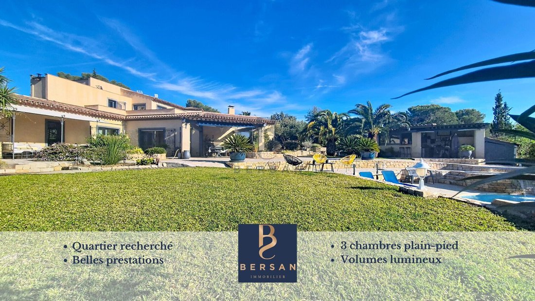 Villa in Le Dramont-Agay-Anthéor-Le Trayas, Saint-Raphaël, France 1 - 16409810