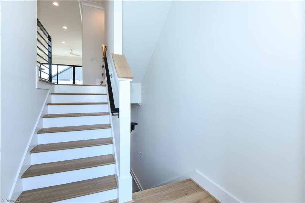 Townhouse in Greensboro, North Carolina, United States 3 - 17939202
