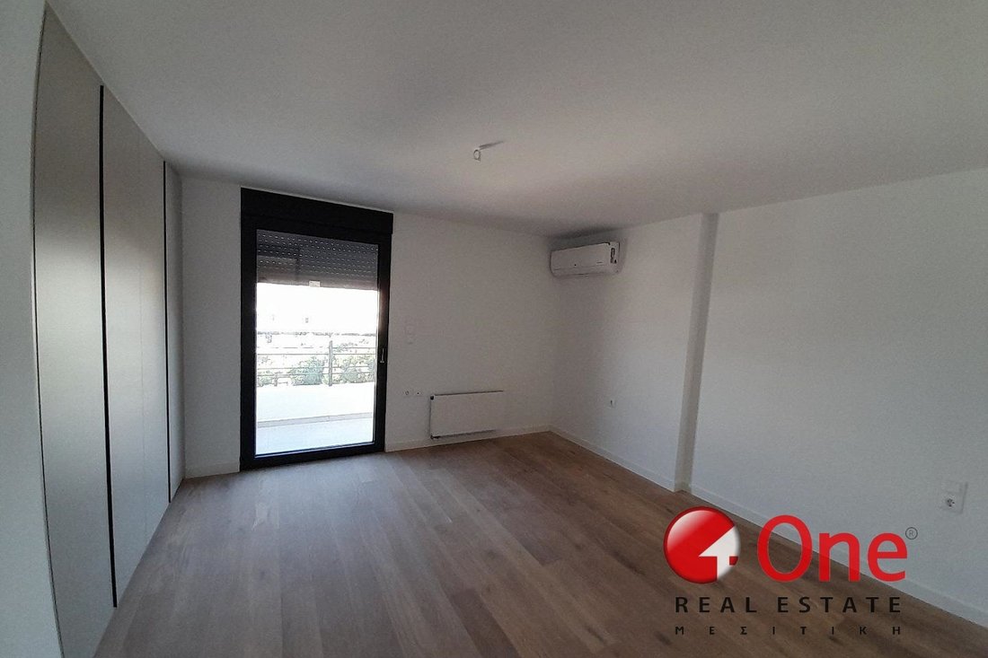 House in Glyfada, Attica, Greece 2 - 17932179