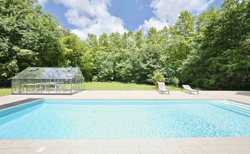 Villa in Saint-Martin-de-Hinx, Nouvelle-Aquitaine, France 1