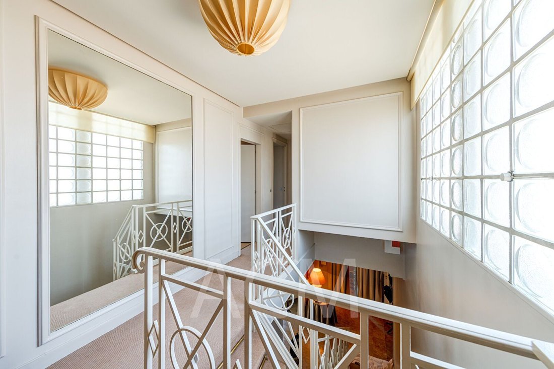 Villa in Napoleon, Maisons-Laffitte, France 5 - 17456803