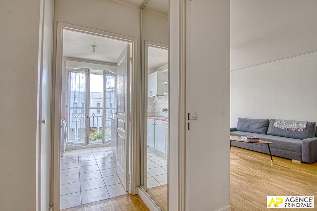 Apartment in Epinettes, Issy-les-Moulineaux, France 4 - 16066415