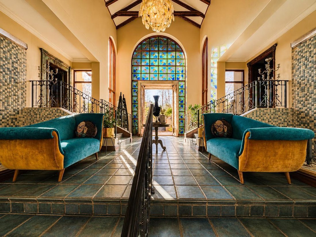 House in Drakenstein Local Municipality, Western Cape, South Africa 5 - 17938457