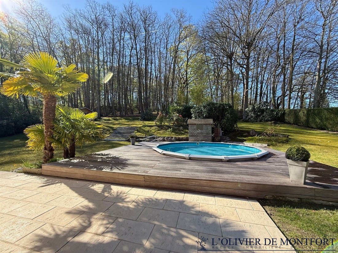 House in Montfort-l'Amaury, Ile-de-France, France 4 - 17707518
