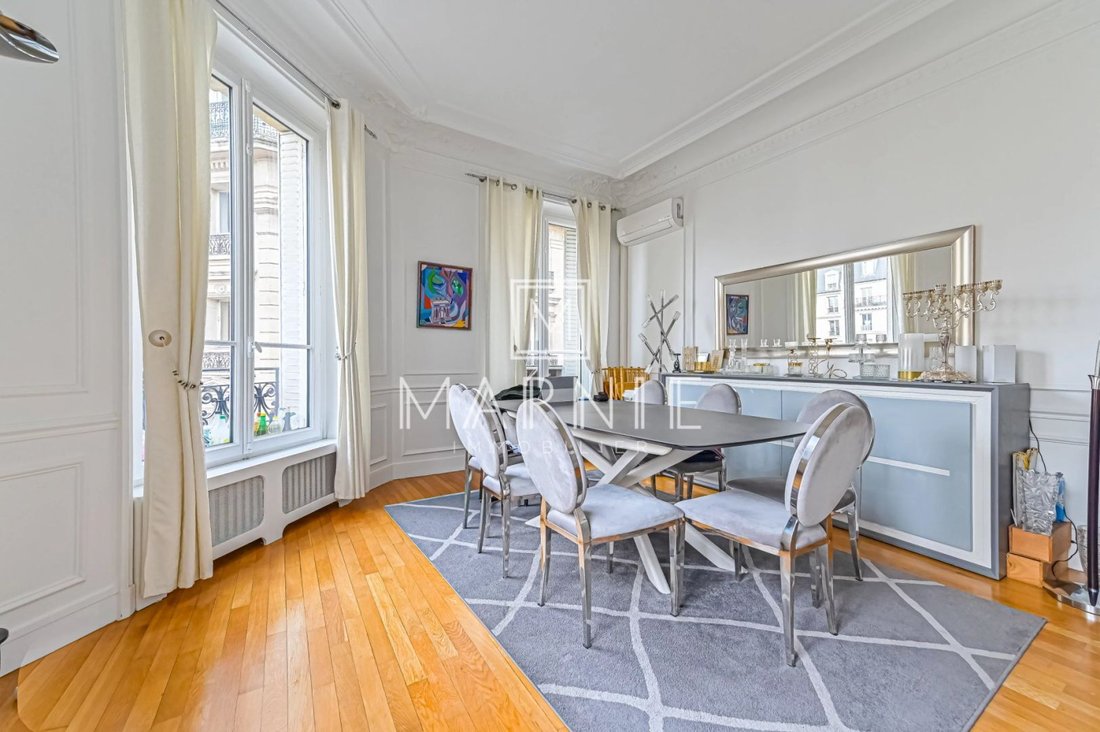 Apartment in Clignancourt-Jules Joffrin, Paris 18e Arrondissement, Paris 5 - 17456813