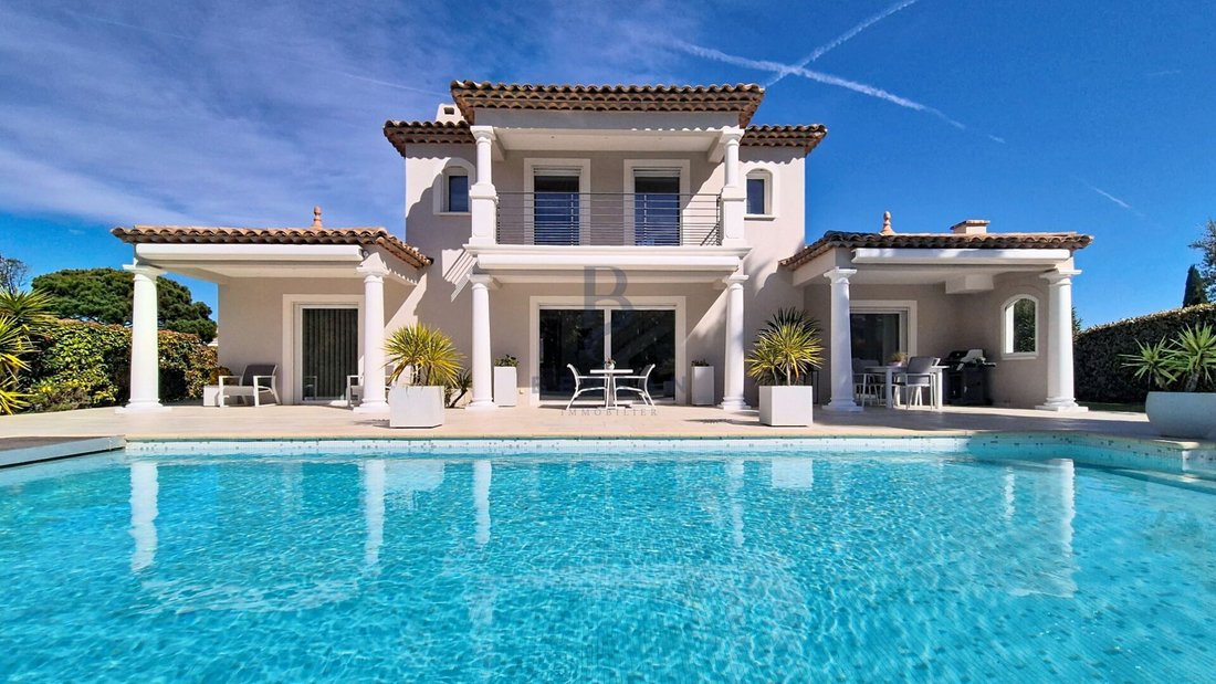 Villa in Le Dramont-Agay-Anthéor-Le Trayas, Saint-Raphaël, France 5 - 17524208