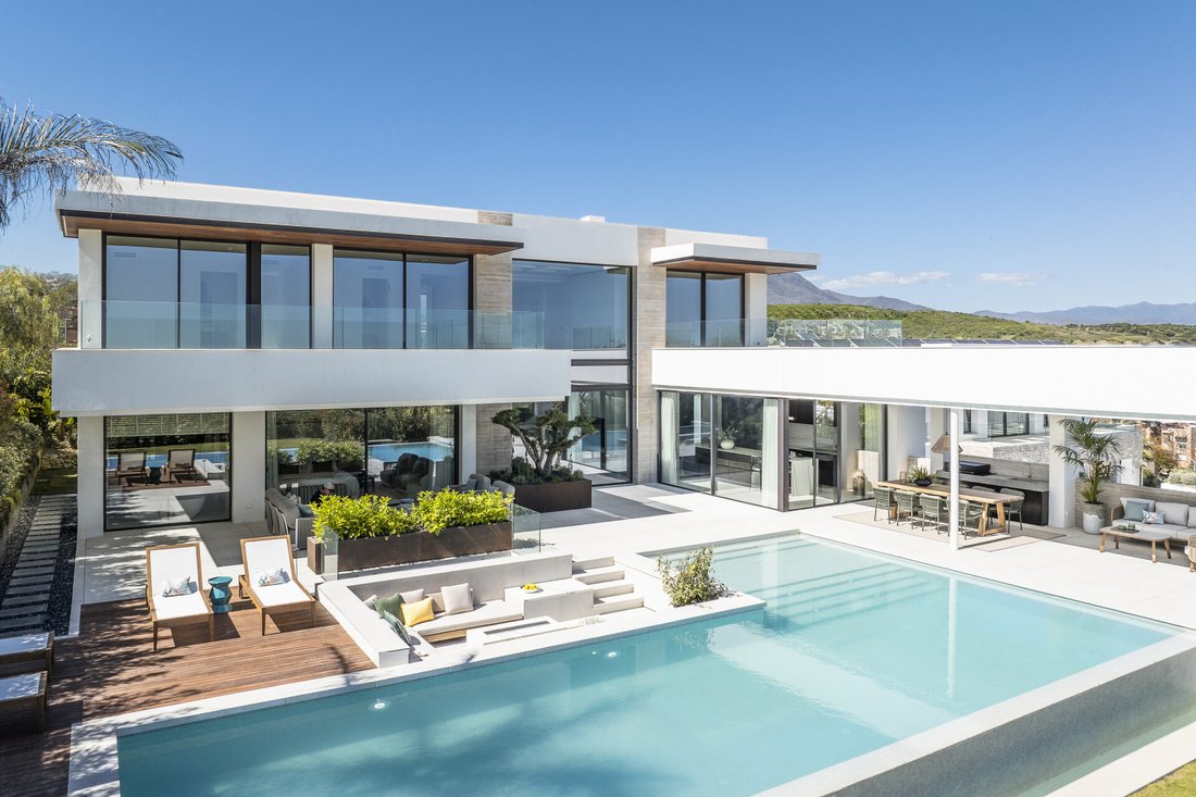 Villa in Casares, Andalusia, Spain 1 - 17939240