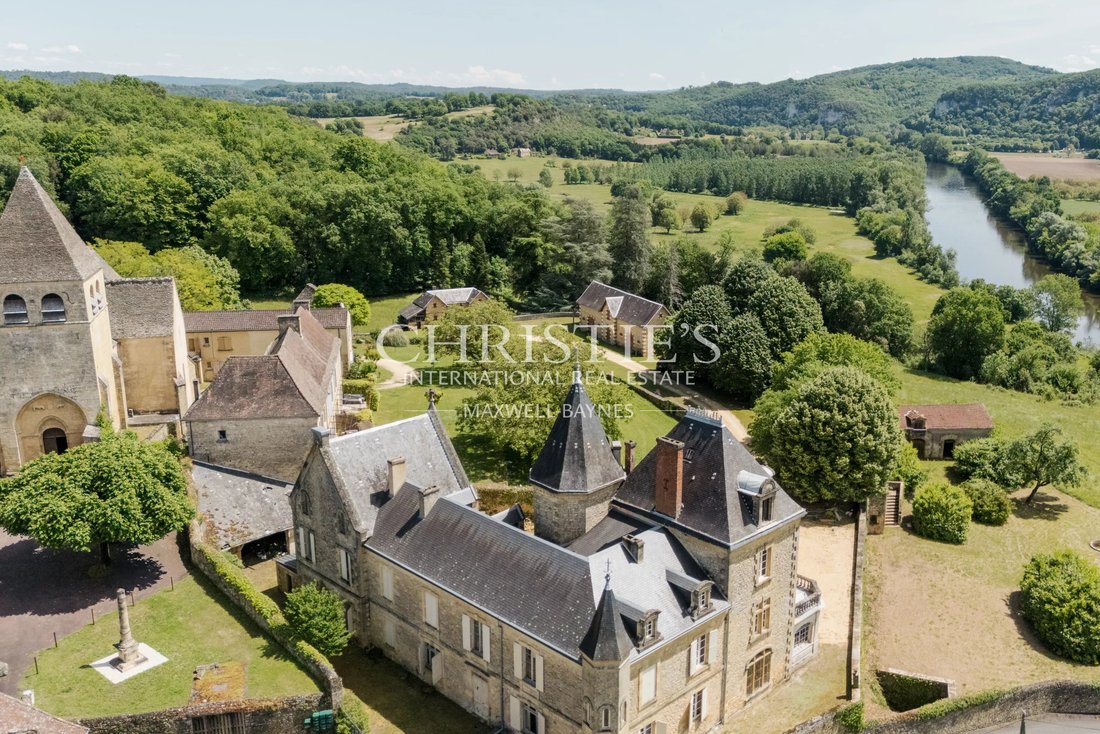 Schloss in Le Pontet-La Plane, Sarlat-la-Canéda, Frankreich 5 - 17859203