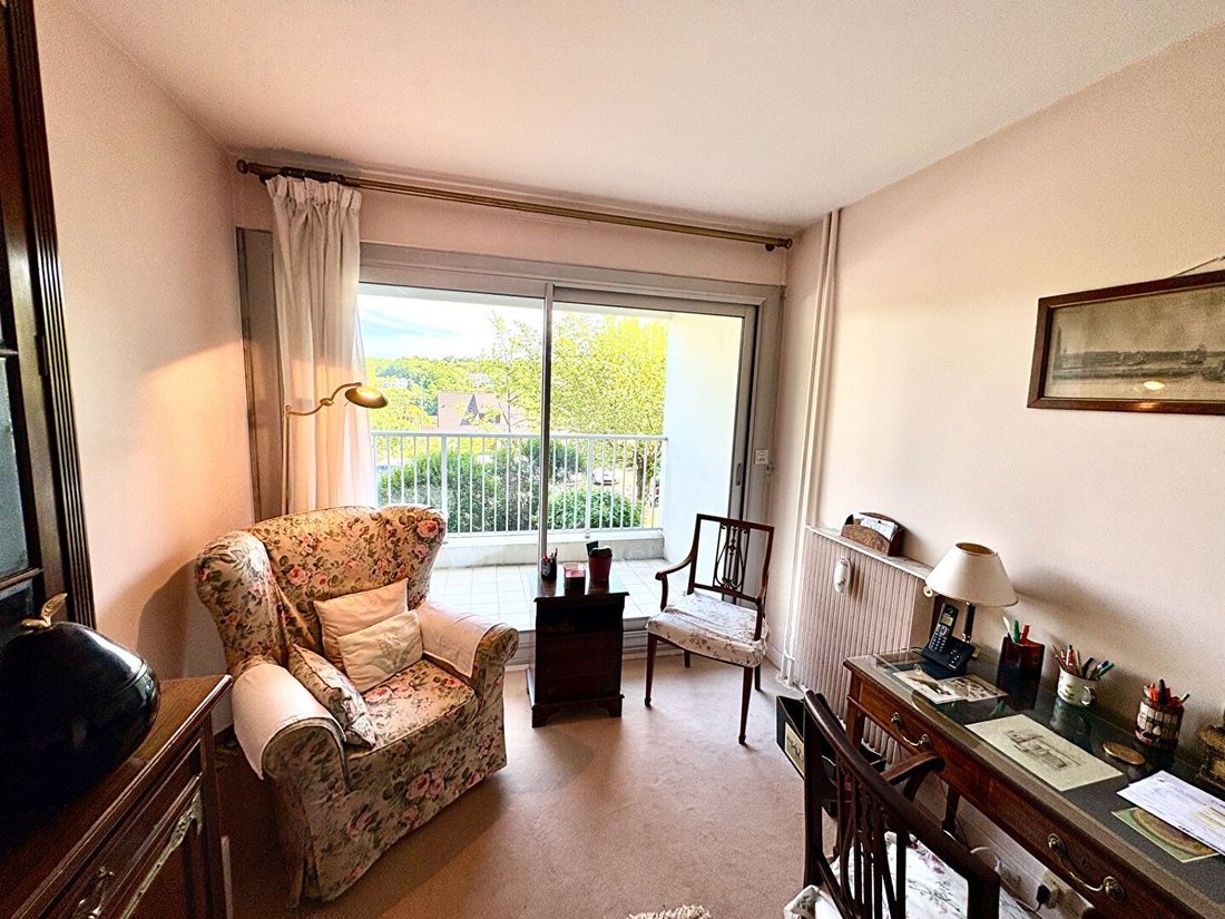 Apartment in Marly-le-Roi, Ile-de-France, France 3 - 16217358