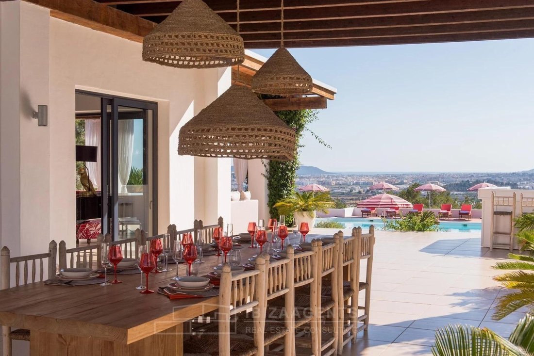 Villa in Sant Antoni de Portmany, Balearic Islands, Spain 3 - 17941138