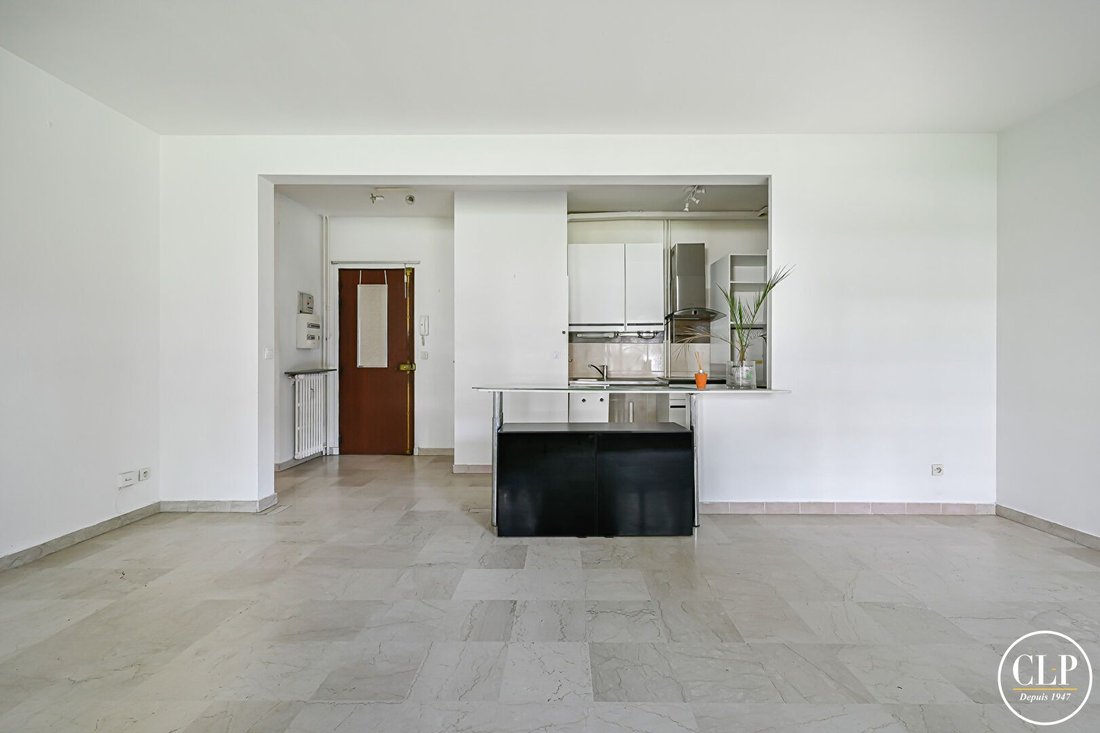 Apartment in Nogent-sur-Marne, Ile-de-France, France 3 - 16074354