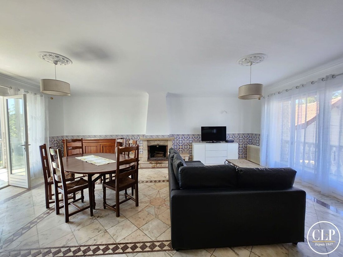 House in Arrondissement of Bobigny, Ile-de-France, France 4 - 16073989