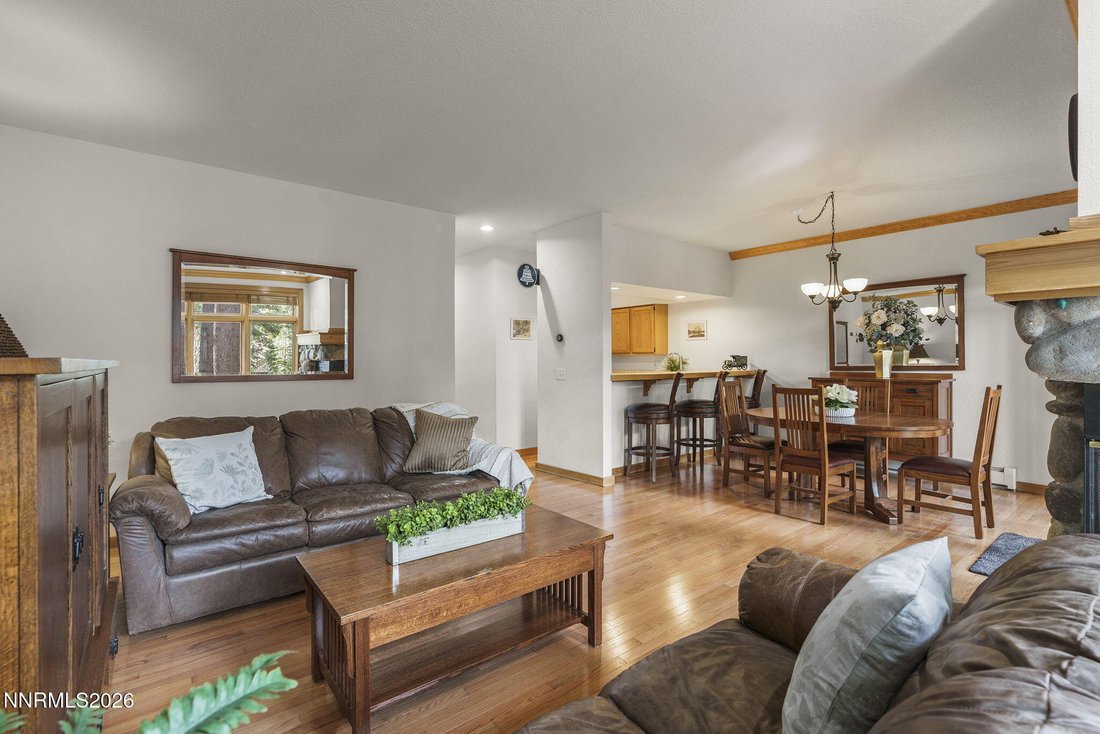 Condo in Incline Village, Nevada, United States 5 - 17932590