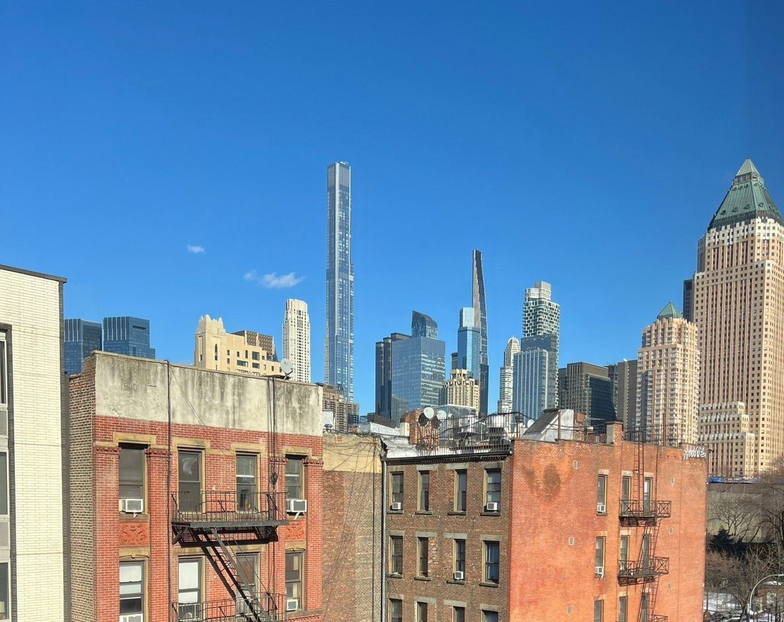 Condo in New York, New York, United States 3 - 17220343