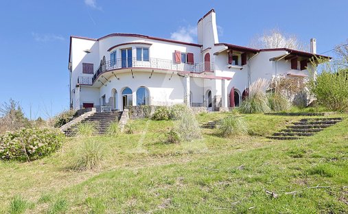 Villa in Acotz, Saint-Jean-de-Luz, France 1