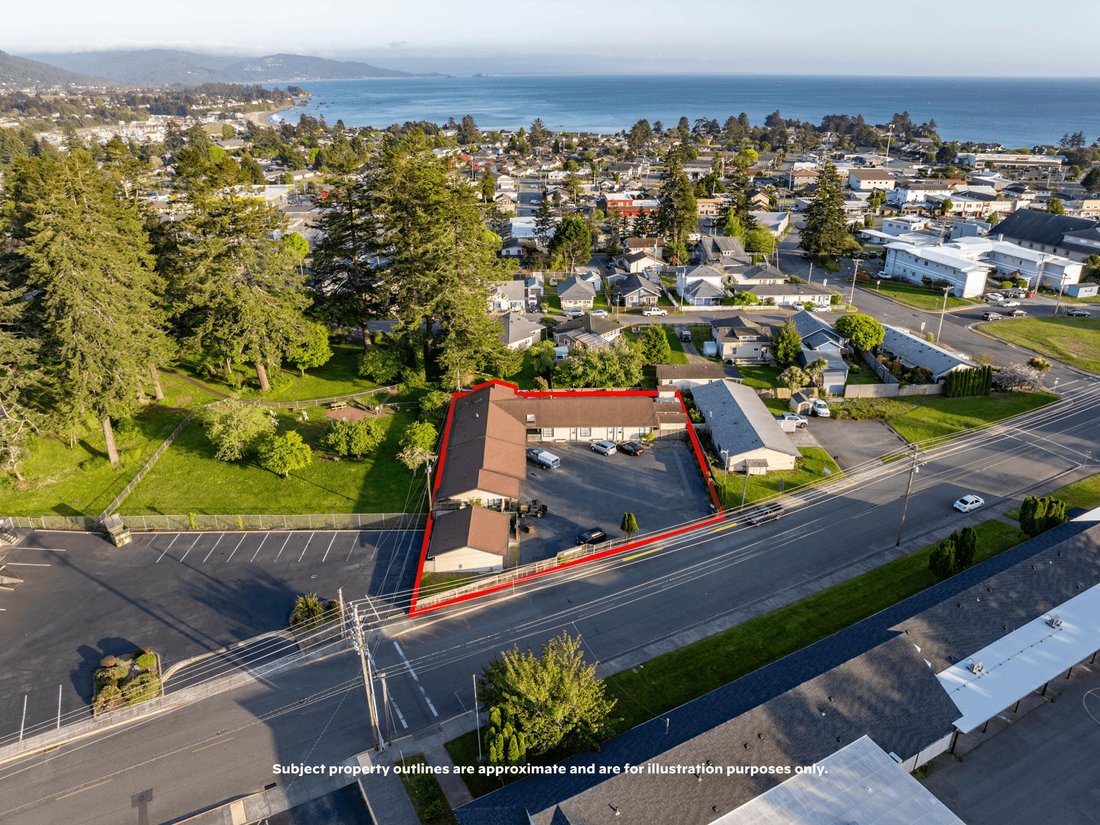 Brookings, Oregon, United States 2 - 17936787