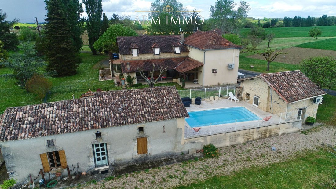 House in Saint-Méard-de-Gurçon, Nouvelle-Aquitaine, France 2 - 16461338