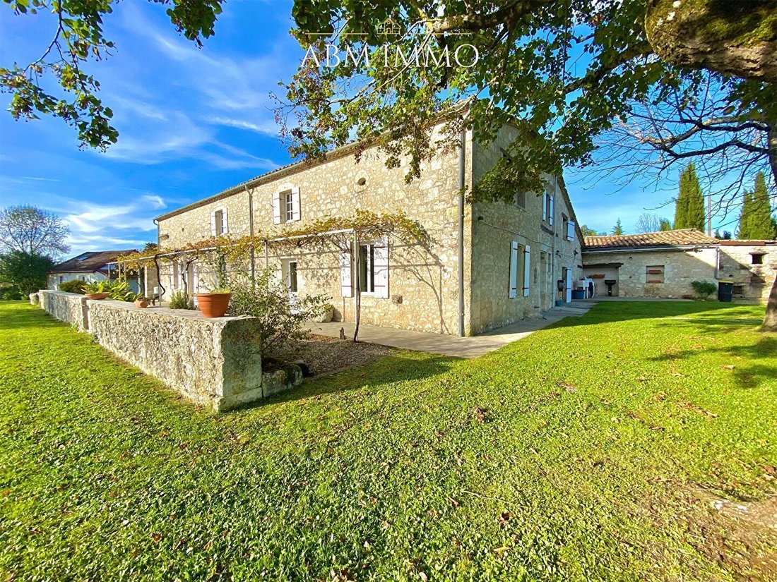 House in La Sauvetat-du-Dropt, Nouvelle-Aquitaine, France 1 - 16461368