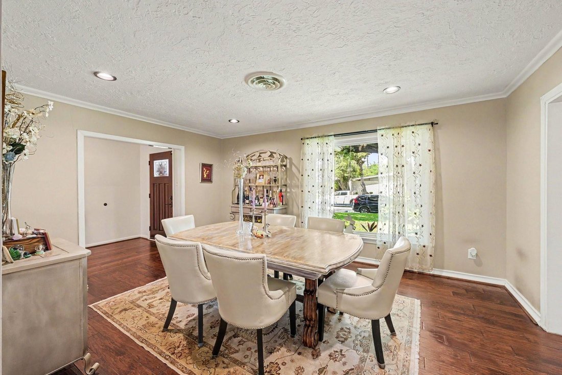 House in Houston, Texas, United States 5 - 17934948